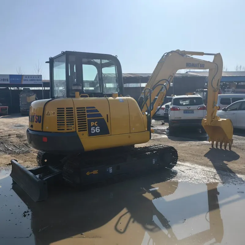 二手小松56-7挖掘机