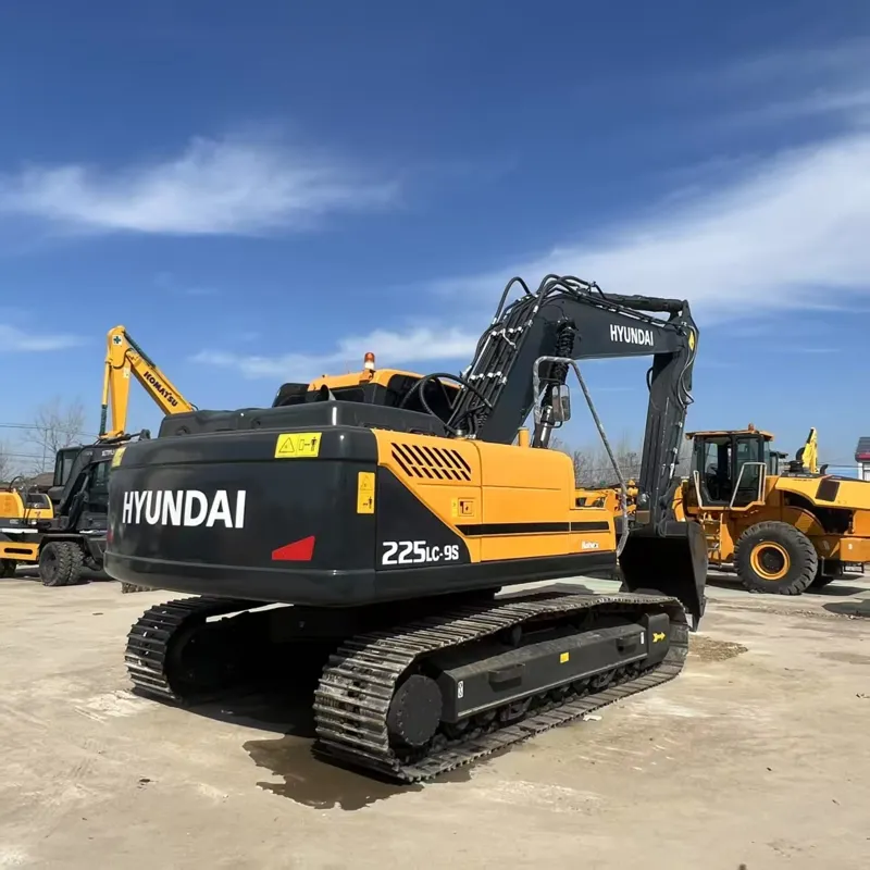 二手现代225-9挖掘机