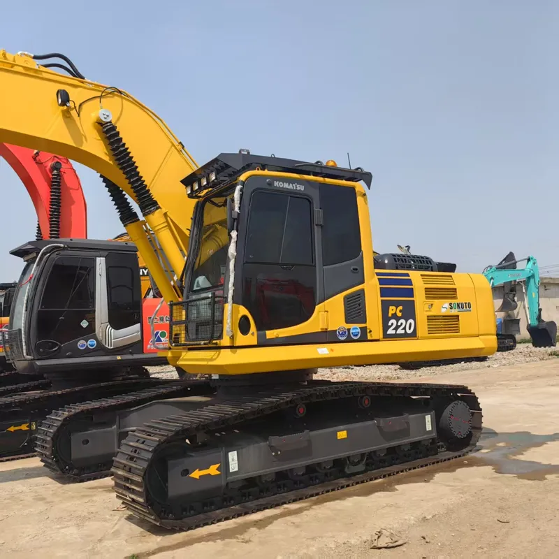 二手小松220-8挖掘机