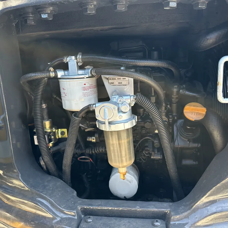 二手小松30 挖掘机