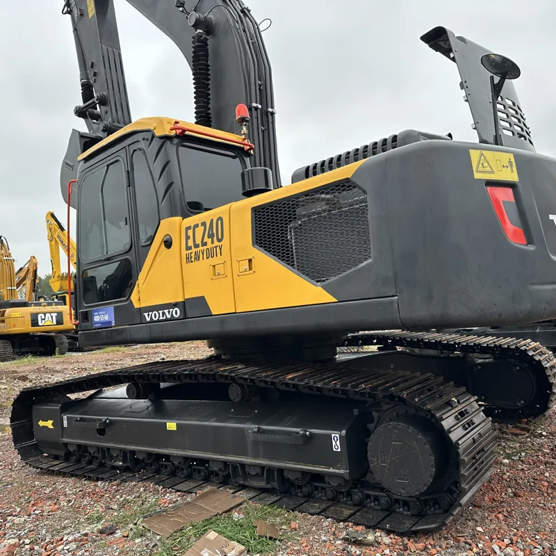 Used 沃尔沃240 excavator