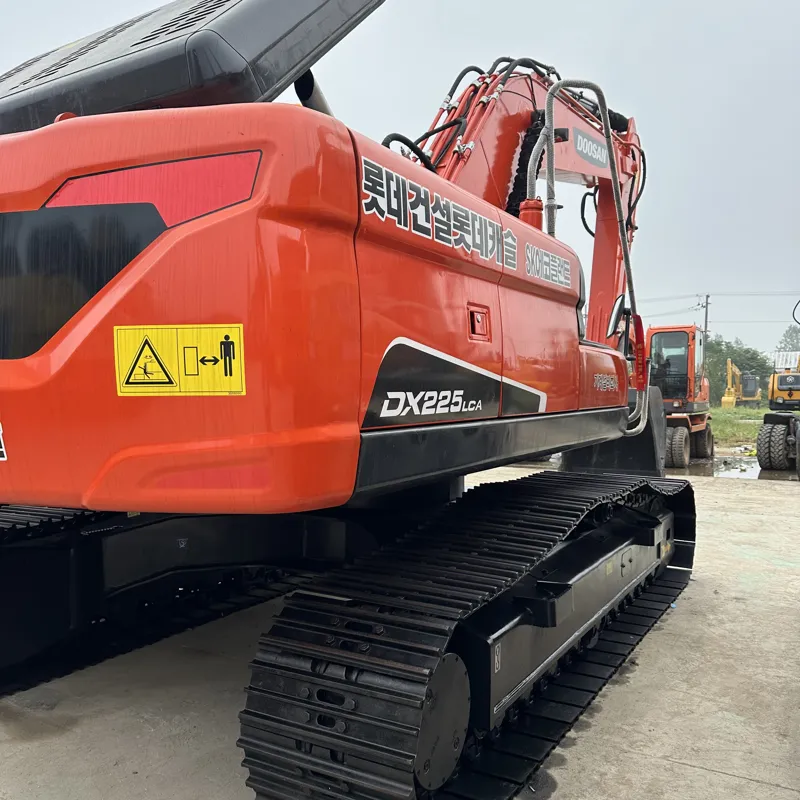 Used 斗山225-9 excavator