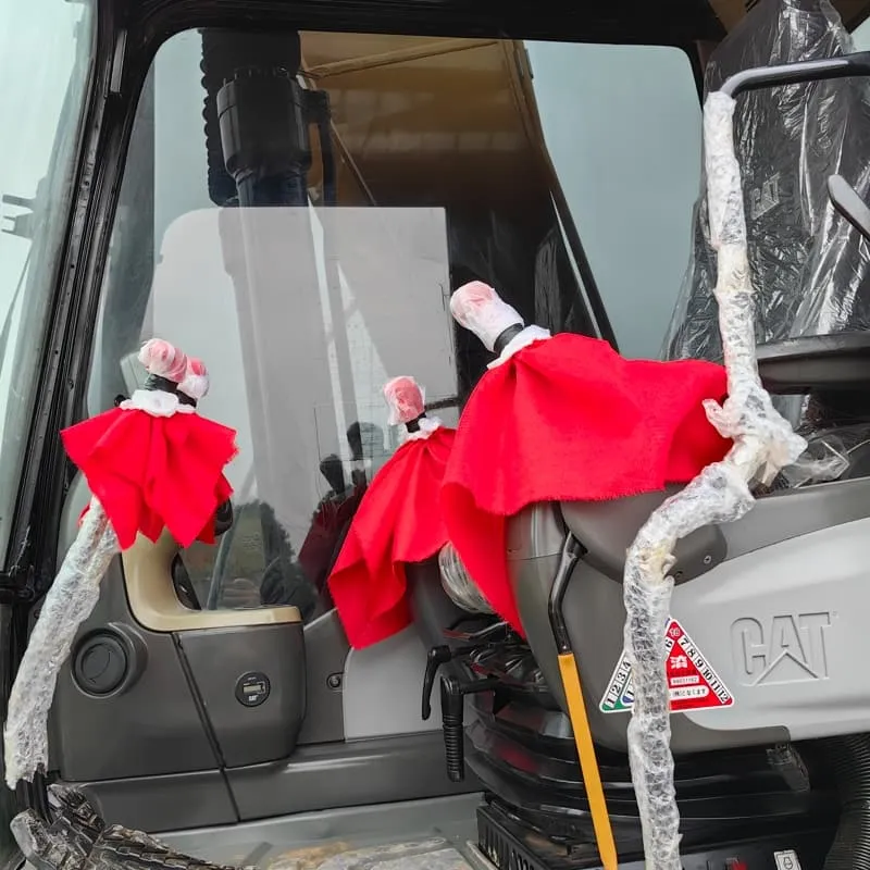 二手卡特320D2挖掘机