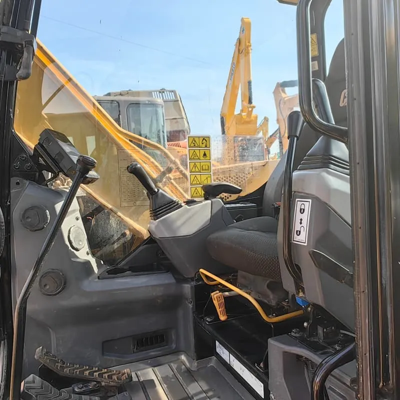 二手卡特307.5挖掘机