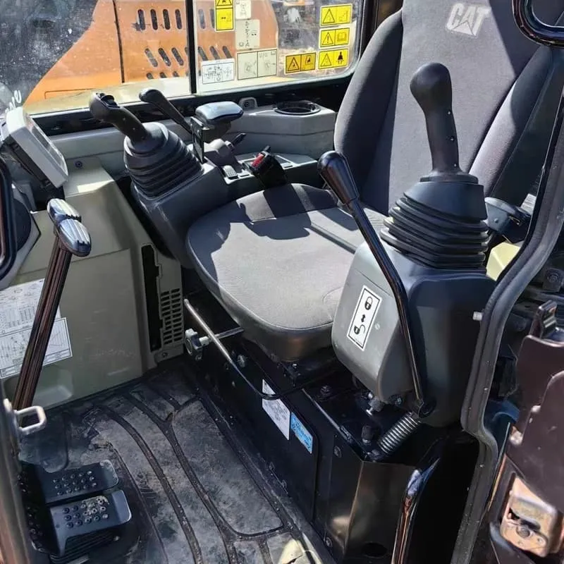 二手卡特303.5E挖掘机