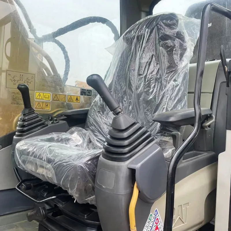 二手卡特315D2GC挖掘机