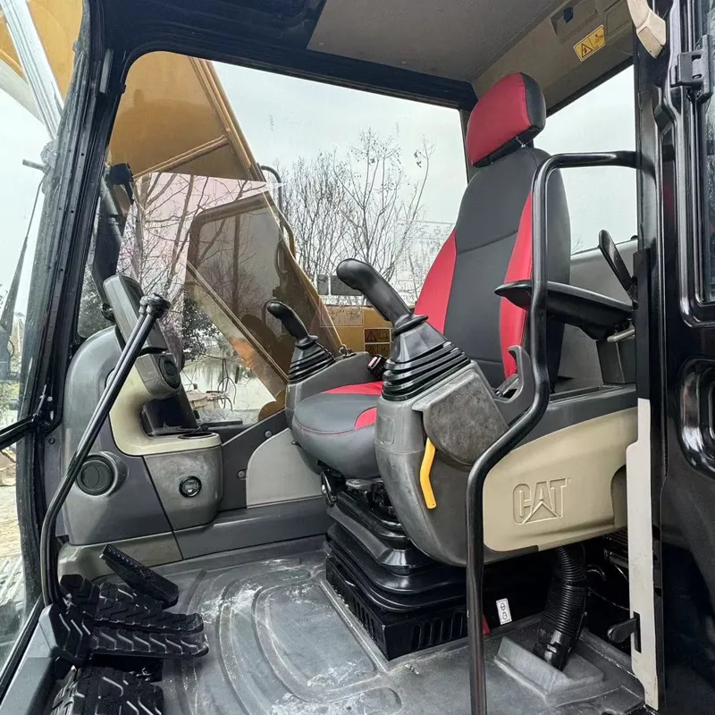 二手卡特312D2GC挖掘机