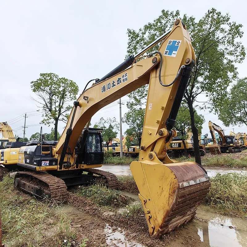 二手卡特330D2挖掘机