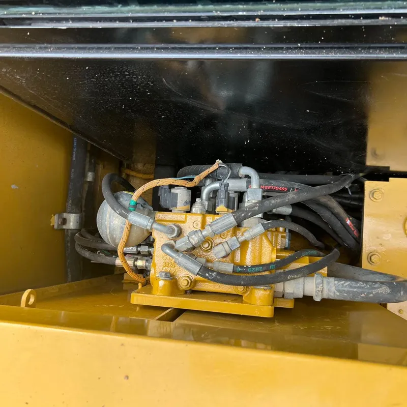 二手卡特306E2挖掘机