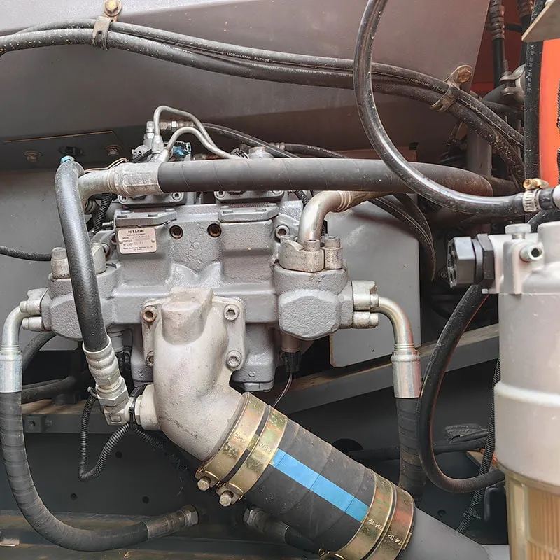 二手日立ZX240-3挖掘机