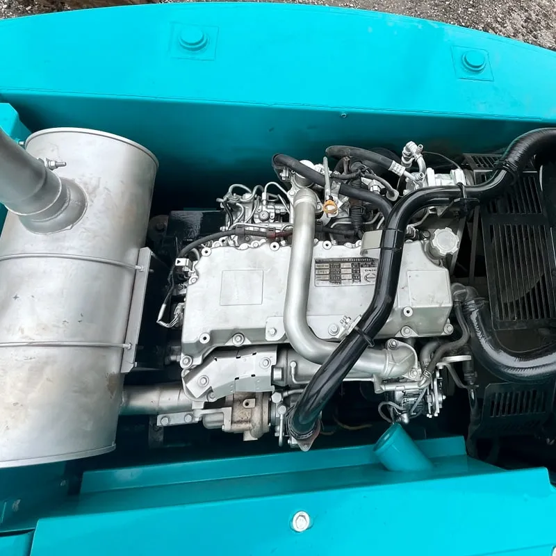 二手神钢SK200D挖掘机