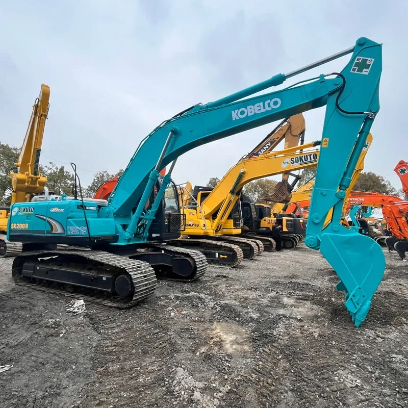 二手神钢SK200D挖掘机