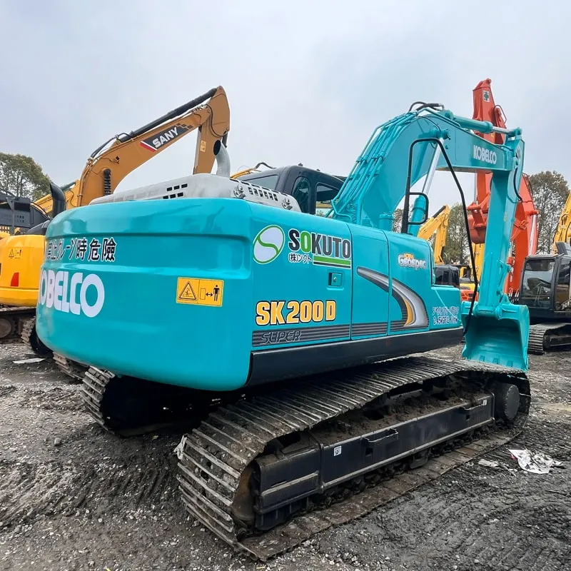 二手神钢SK200D挖掘机