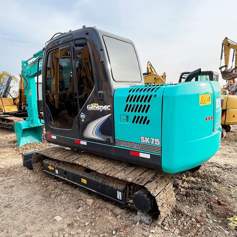 Used 神钢SK75 excavator