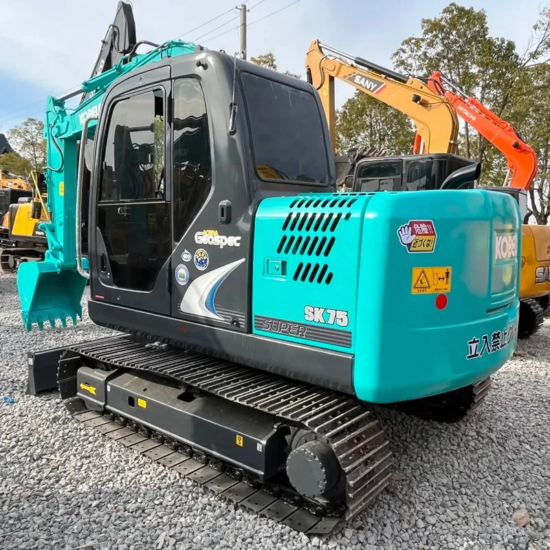 Used 神钢SK75 excavator