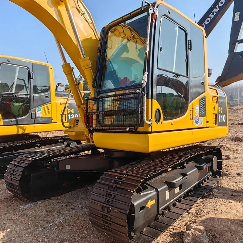 二手小松110-8挖掘机