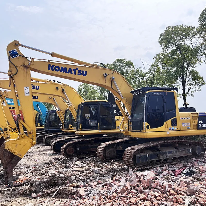 Used 小松200-8 excavator