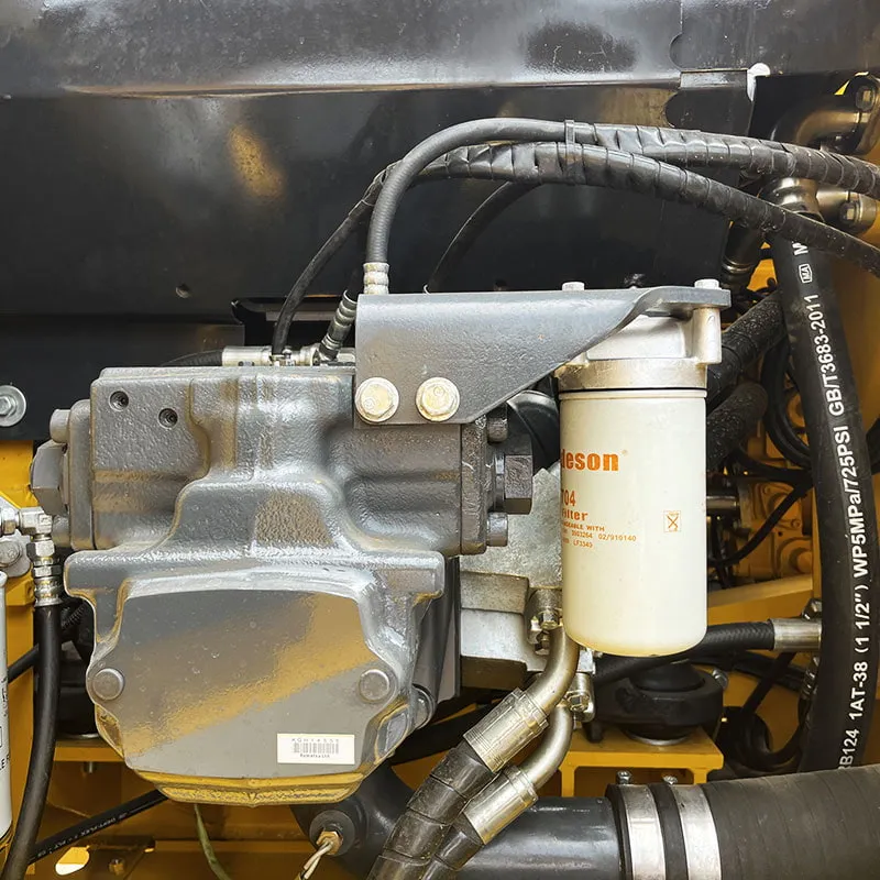 二手小松210-8挖掘机