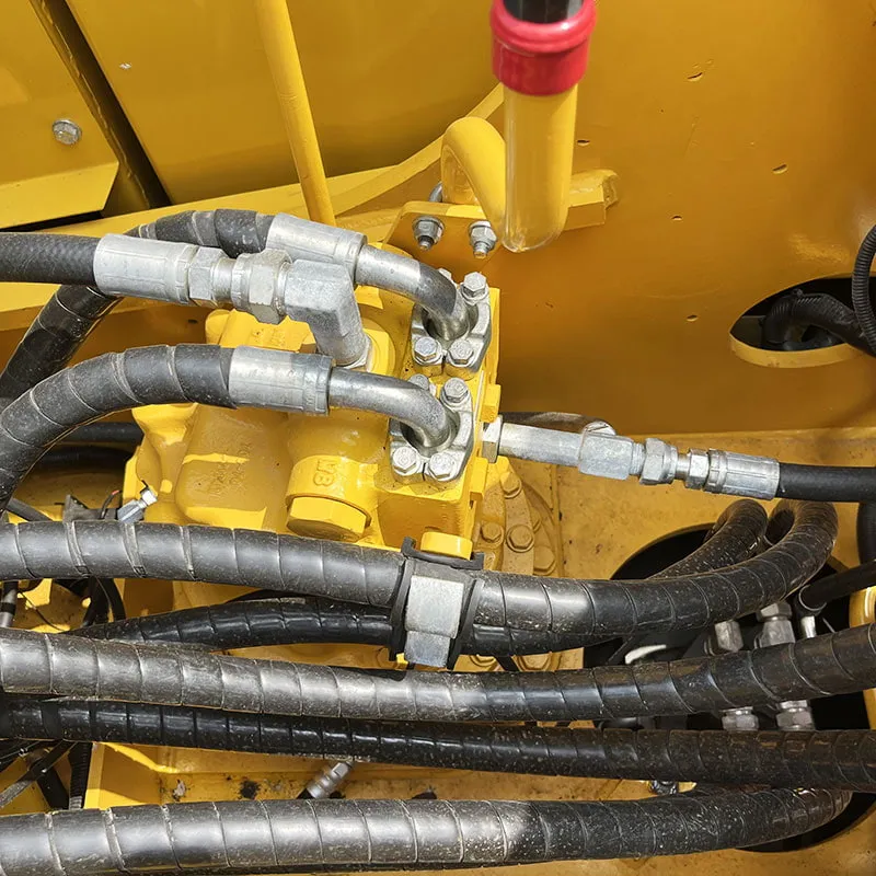 二手小松210-8挖掘机