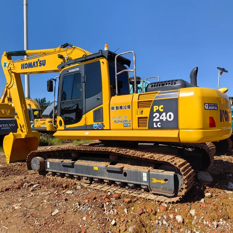 Used 小松240-8 excavator
