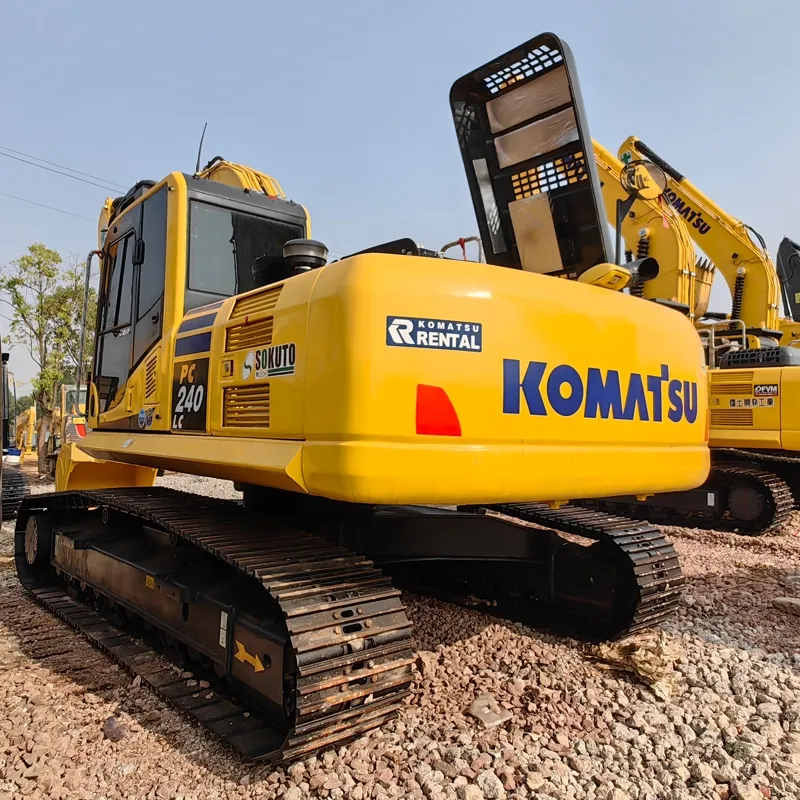 Used 小松240-8 excavator