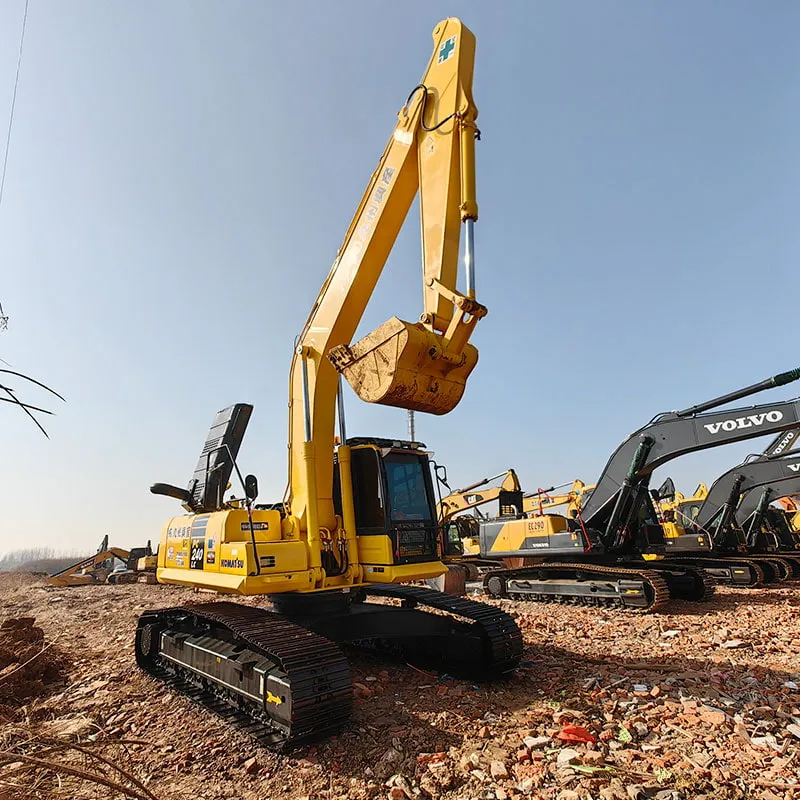 二手小松240-8挖掘机