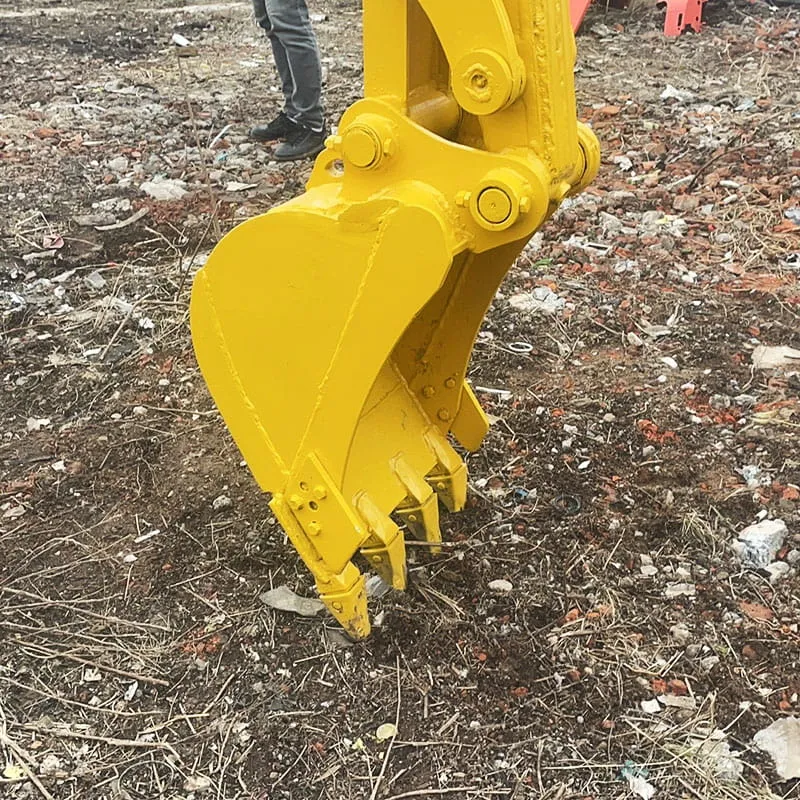 二手小松35挖掘机