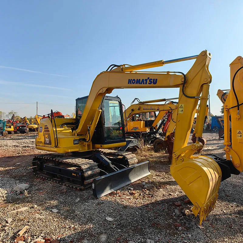 二手小松70-8挖掘机