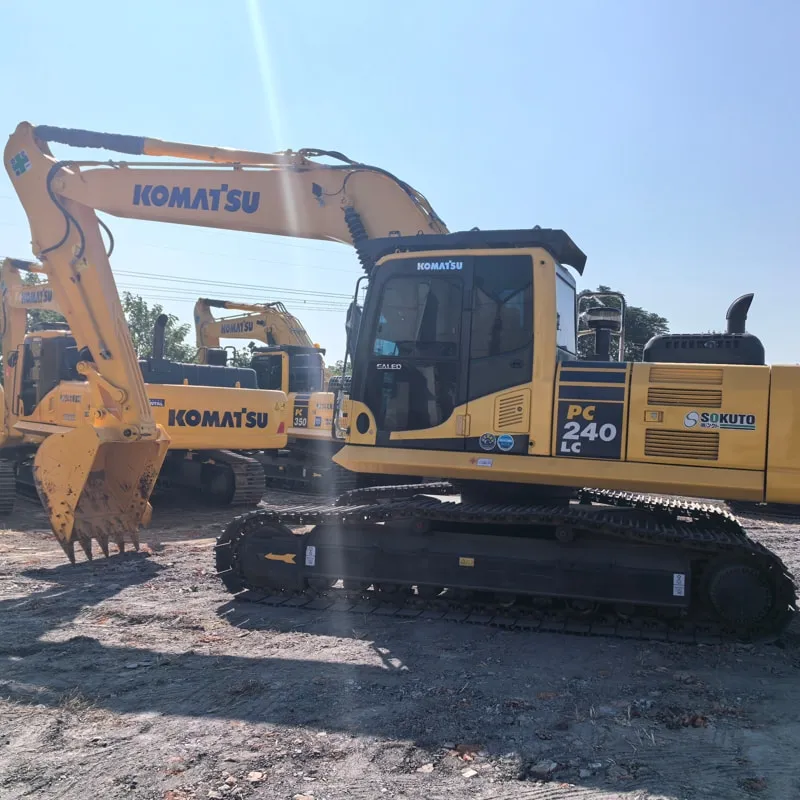 二手小松240挖掘机