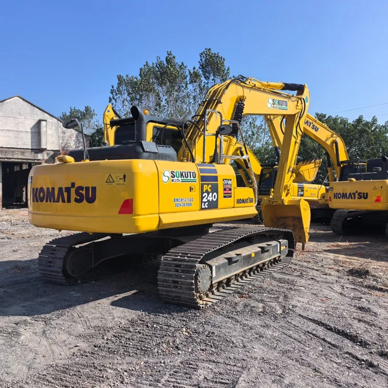 二手小松240挖掘机