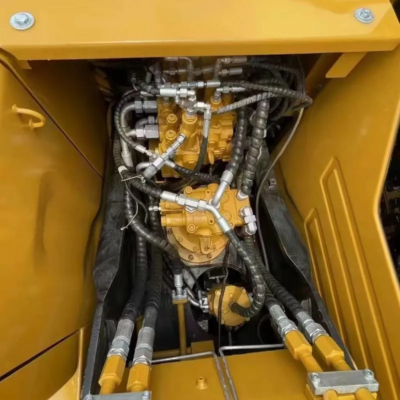 二手三一135挖掘机