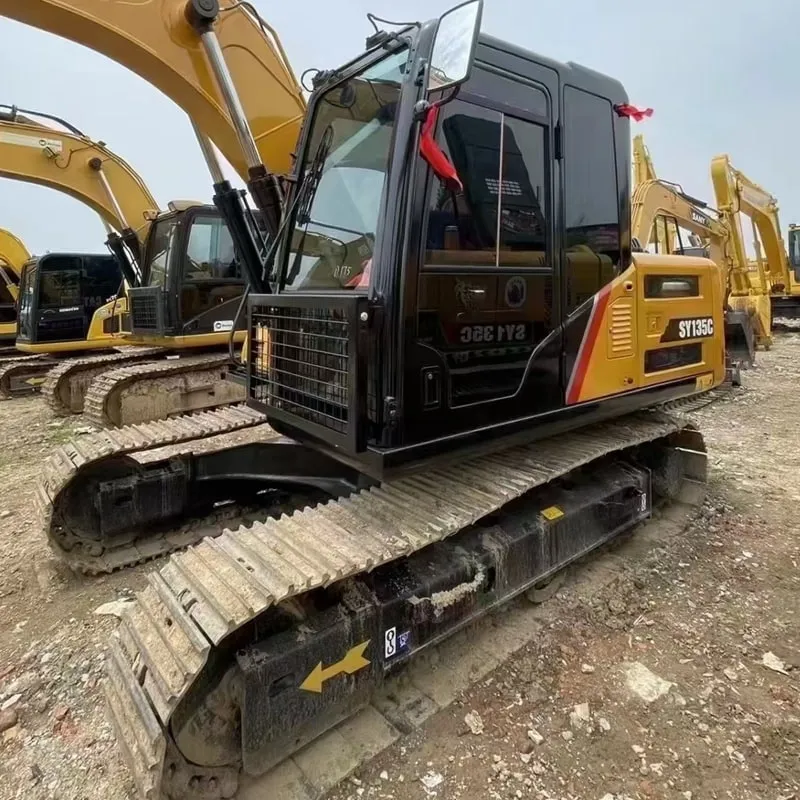 二手三一135挖掘机