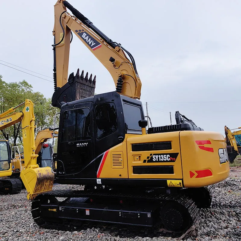 二手三一135挖掘机