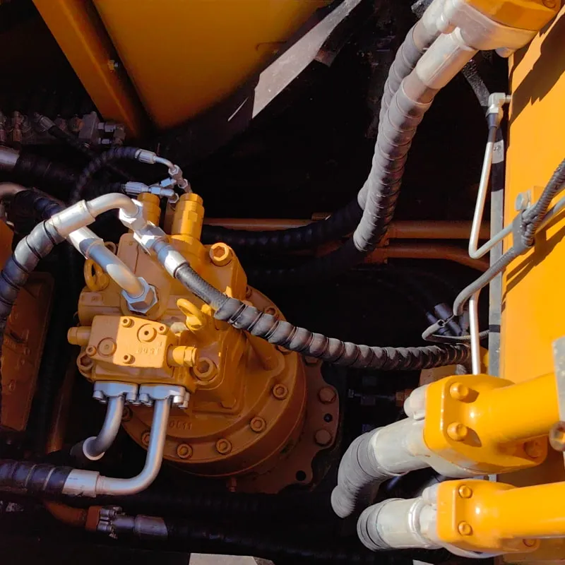 二手三一215挖掘机