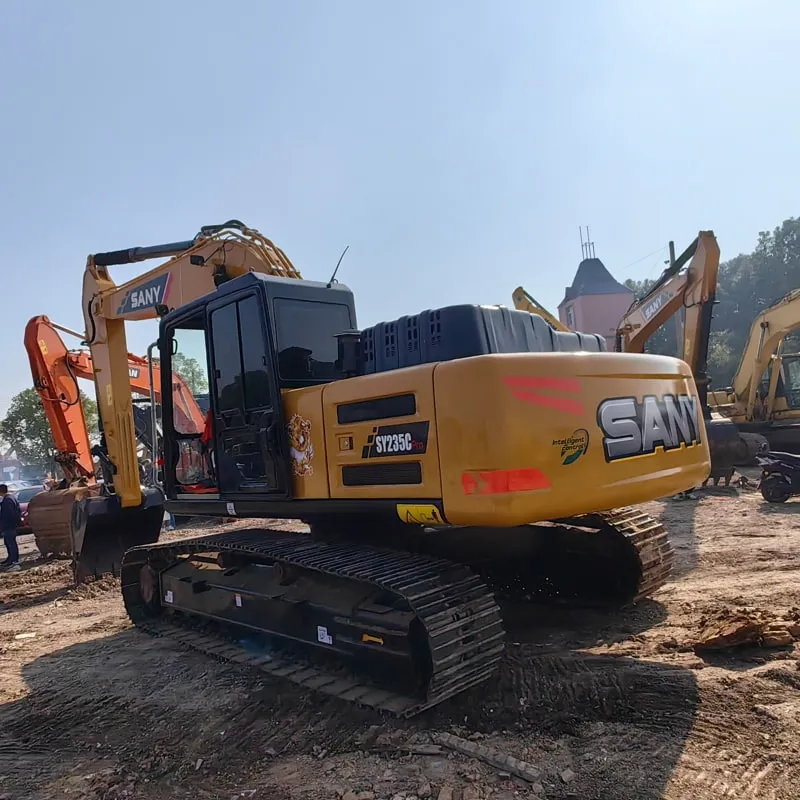 Used 三一235 excavator