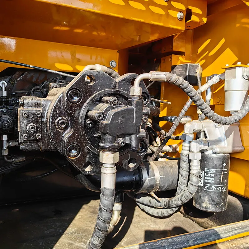 二手三一235挖掘机