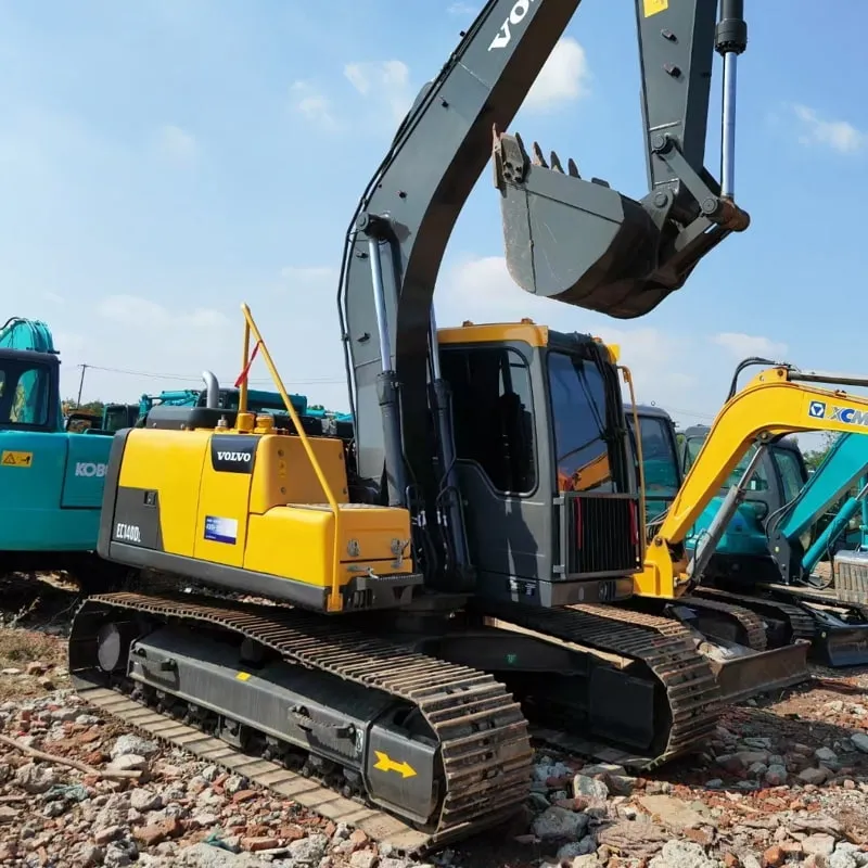 二手沃尔沃140挖掘机