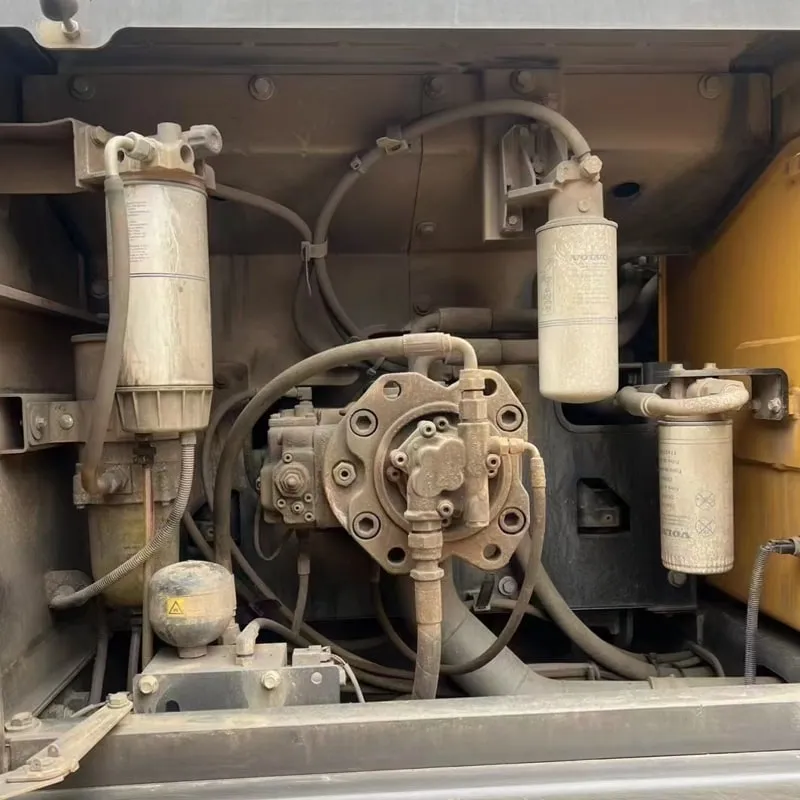 二手沃尔沃200挖掘机