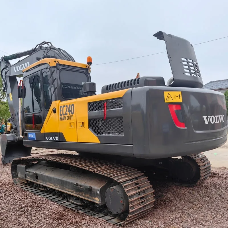 Used 沃尔沃240 excavator