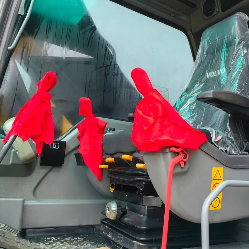 二手沃尔沃240挖掘机