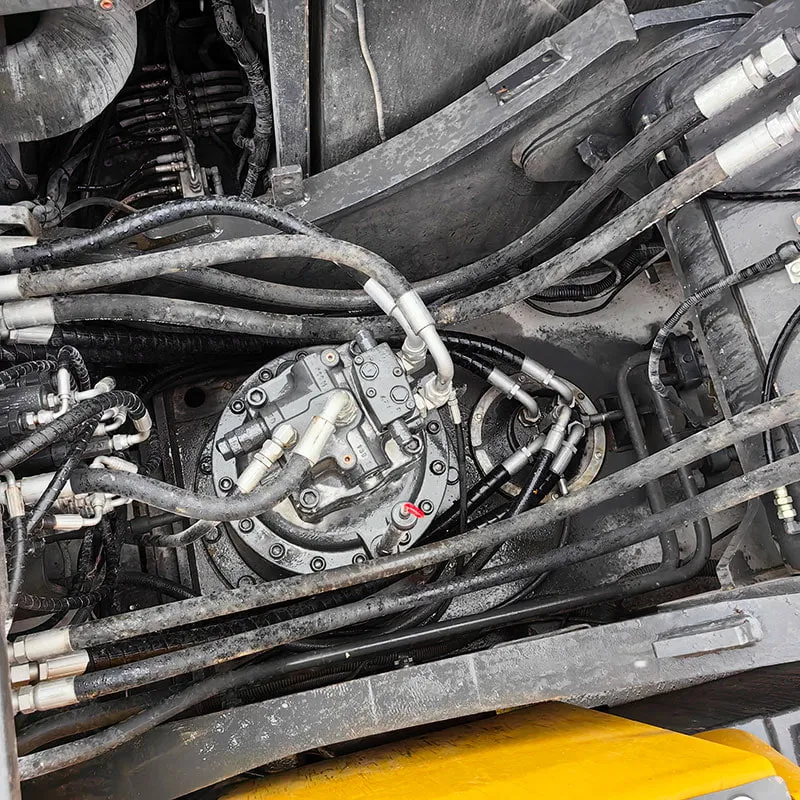 二手沃尔沃240挖掘机