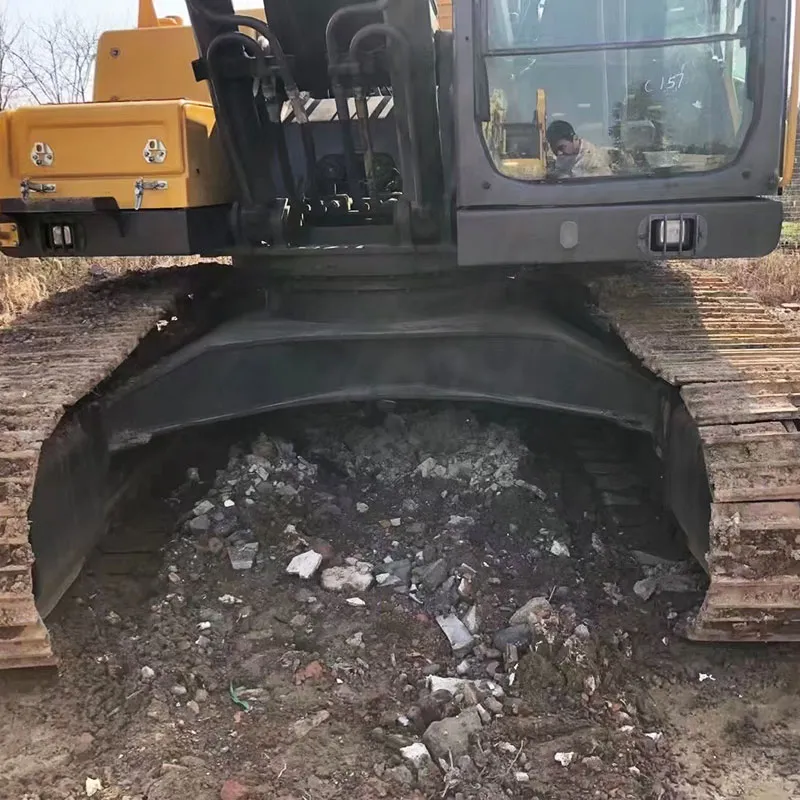 二手沃尔沃250挖掘机