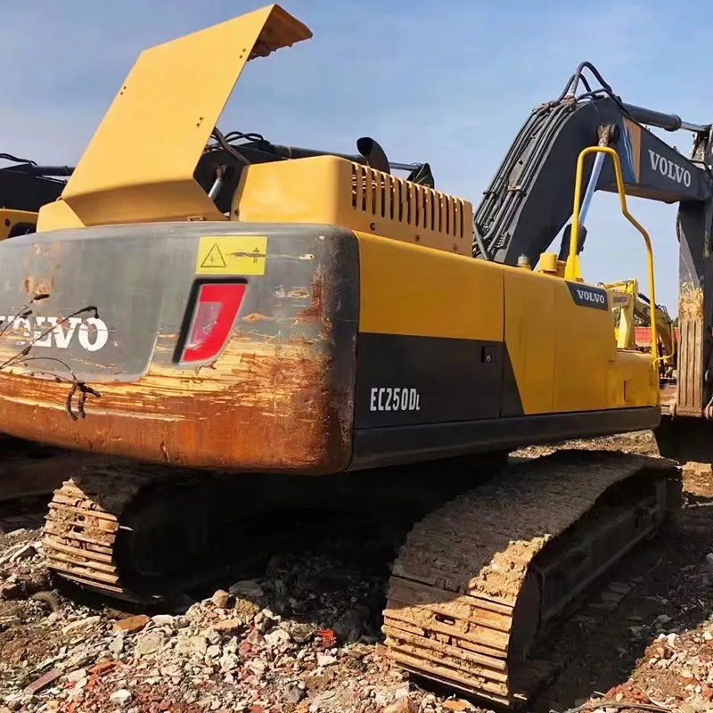 二手沃尔沃250挖掘机