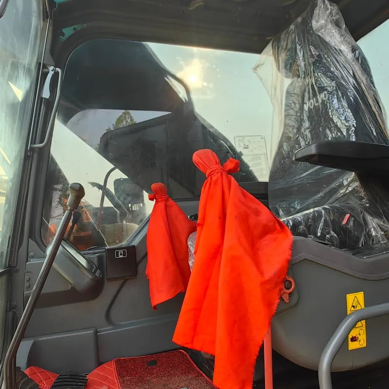 二手沃尔沃290挖掘机