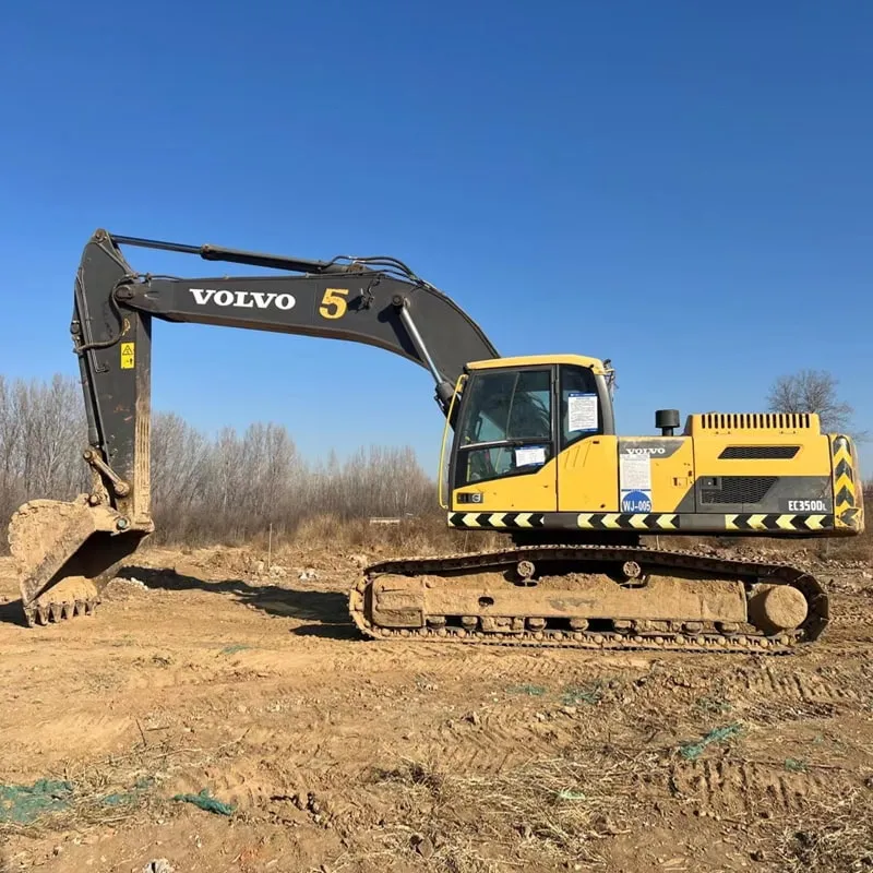 二手沃尔沃300挖掘机