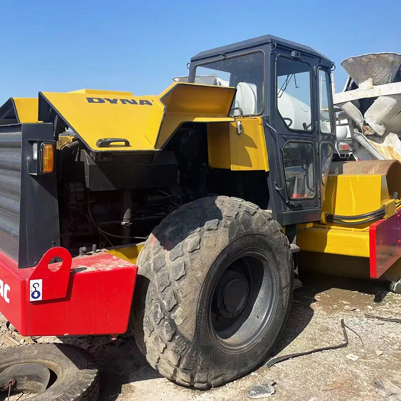 二手戴纳派克CA251D压路机