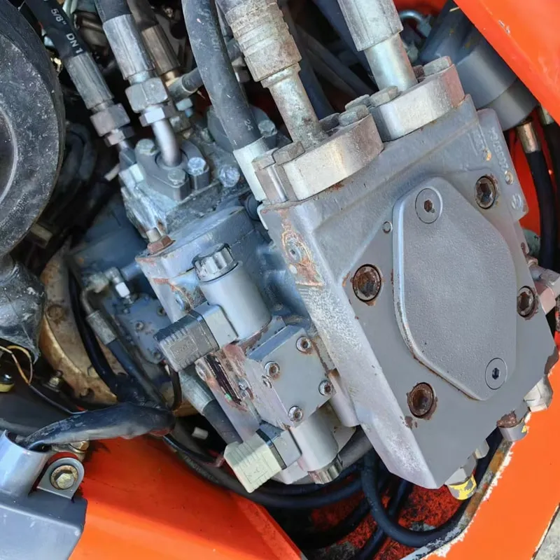 二手悍马HD138压路机